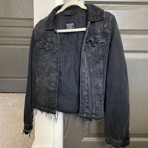 Abercrombie and Fitch distressed black denim jacket size small